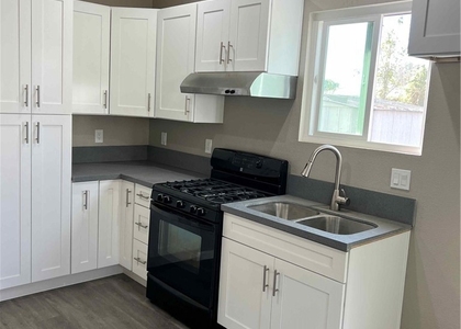 10026 Portola Avenue - Photo 1