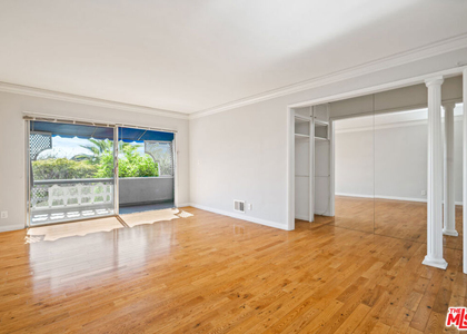 1323 N Olive Drive - Photo 1