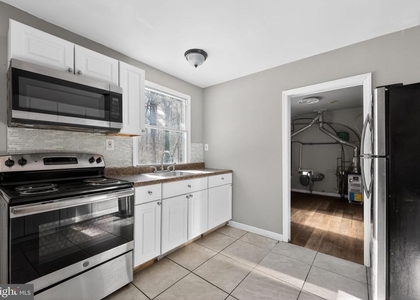 17 Bonnie Lane - Photo 1