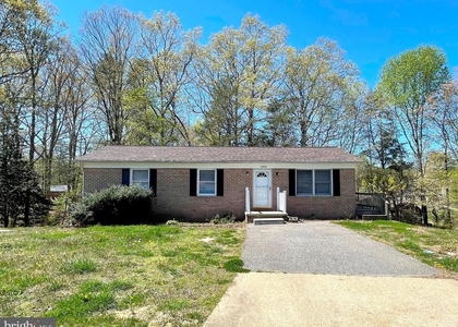 45743 Dee Court - Photo 1
