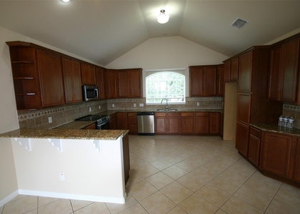 332 Southwind Rd - Photo 1