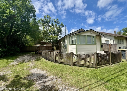 3673 Randall Street - Photo 1