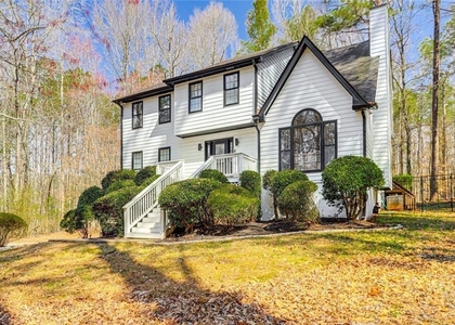 3595 Chastain - Photo 1