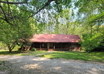 2391 Booth Circle - Photo 1