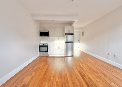 195 Underhill Avenue - Photo 1