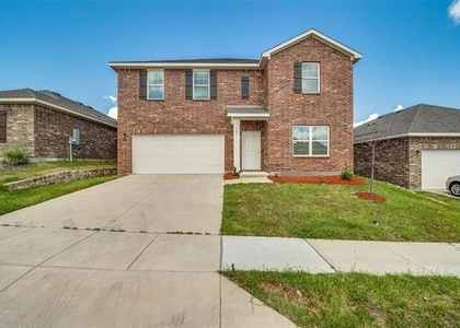 731 Yorkshire Drive - Photo 1