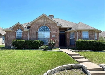 10079 Cambridge Drive - Photo 1