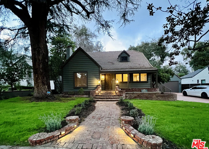 1609 Capistrano Avenue - Photo 1
