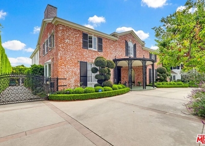 516 S Rimpau Boulevard - Photo 1