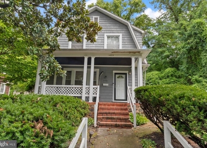 3904 Gwynns Falls Parkway - Photo 1