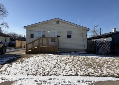 16130 Justine Street - Photo 1