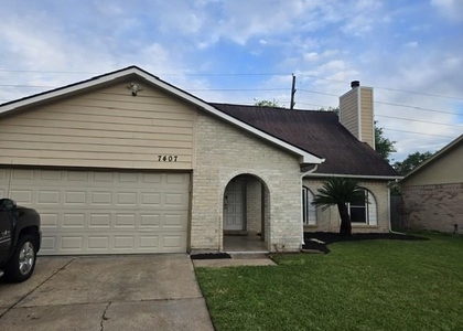 7407 Navidad Rd - Photo 1