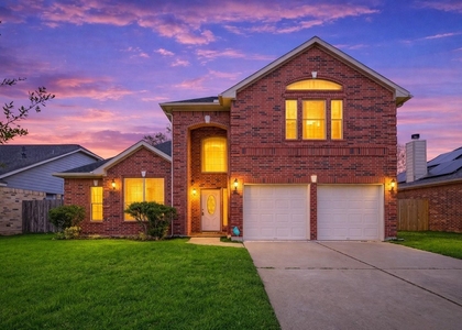 14914 W Bend Dr - Photo 1