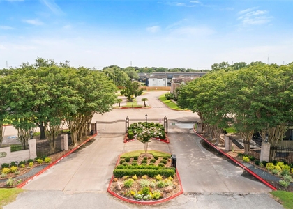 18800 Egret Bay Boulevard - Photo 1