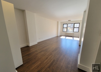 East 63 Street - Photo 1
