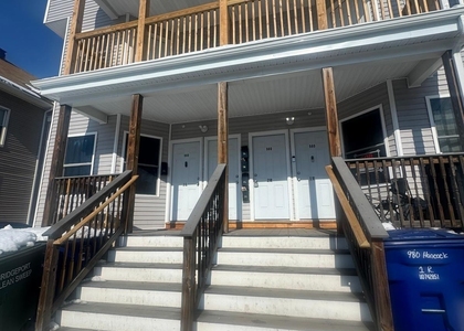 980 Hancock Avenue - Photo 1