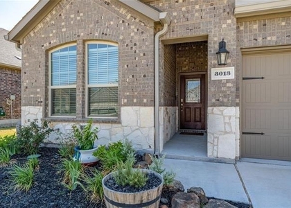 3013 Bar H Avenue - Photo 1