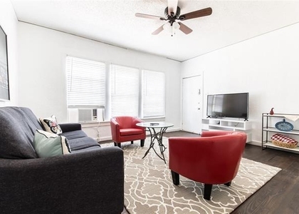 320 W Canty Street - Photo 1