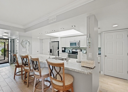2255 Lindell Boulevard - Photo 1