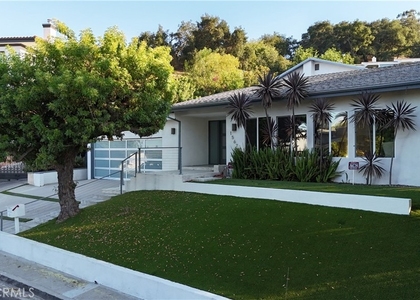 15672 Castlewoods Drive - Photo 1