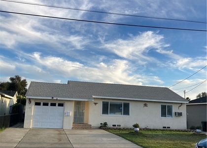 17263 Owen Street - Photo 1