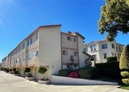 1006 Arcadia Avenue - Photo 1