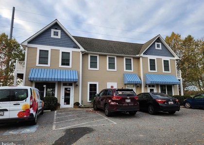 101 Dundee Avenue - Photo 1