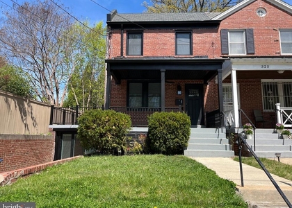 327 Whittier Street Nw - Photo 1