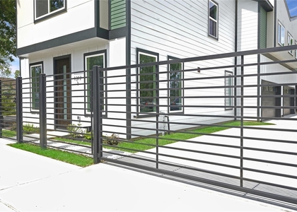 1313 Knight Street - Photo 1