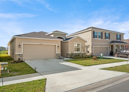 32516 Osprey Peak Way - Photo 1