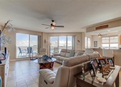 521 Mandalay Avenue - Photo 1