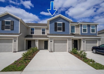 862 Lynx Street - Photo 1