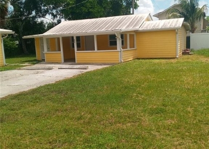 805 22nd Avenue W - Photo 1