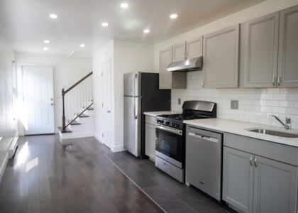 78 West Street - Photo 1