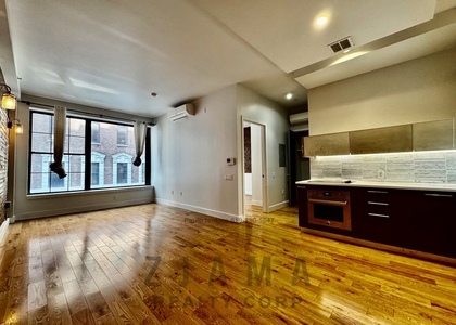 Willoughby Street - Photo 1