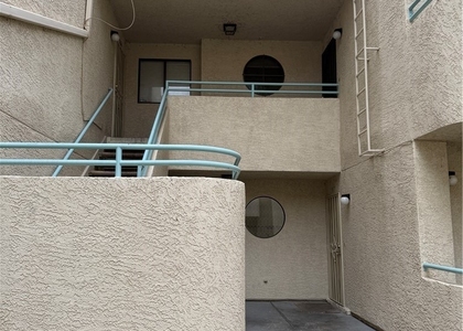 930 N Sloan Lane - Photo 1