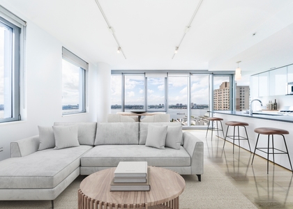 554 West 54th Street - Photo 1