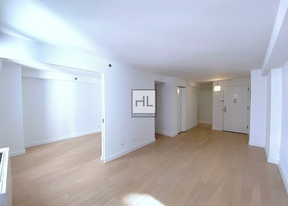 East 39th Street - Photo 1