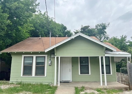 607 Woodbine Avenue - Photo 1