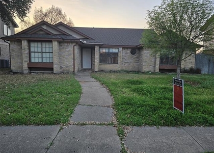 3305 Bucknell Drive - Photo 1