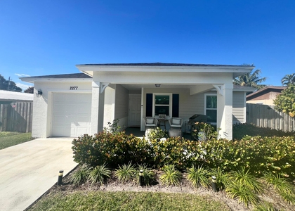 2277 Se Monroe Street - Photo 1