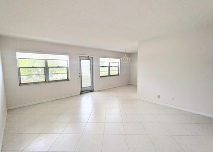 222 Somerset L - Photo 1