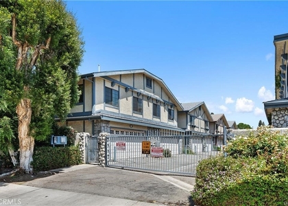 18435 Keswick Street - Photo 1