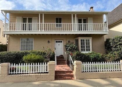 425 S Palm Drive - Photo 1