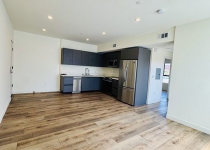 919 Harvard Boulevard - Photo 1