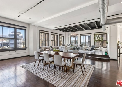 1645 N Vine Street - Photo 1