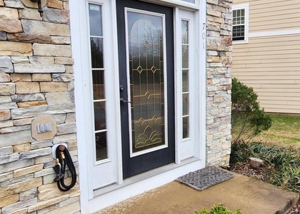701 Monroe Point - Photo 1