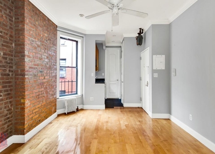 246 Mott Street - Photo 1