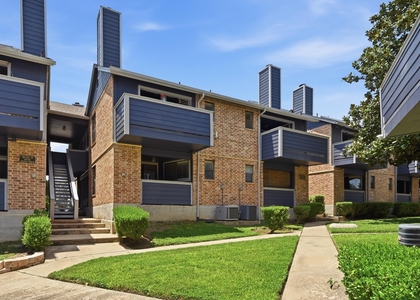 2500 Burleson Rd - Photo 1