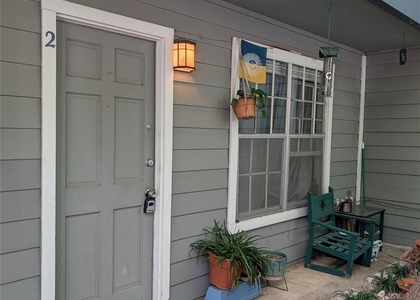 3119 Tom Green St - Photo 1